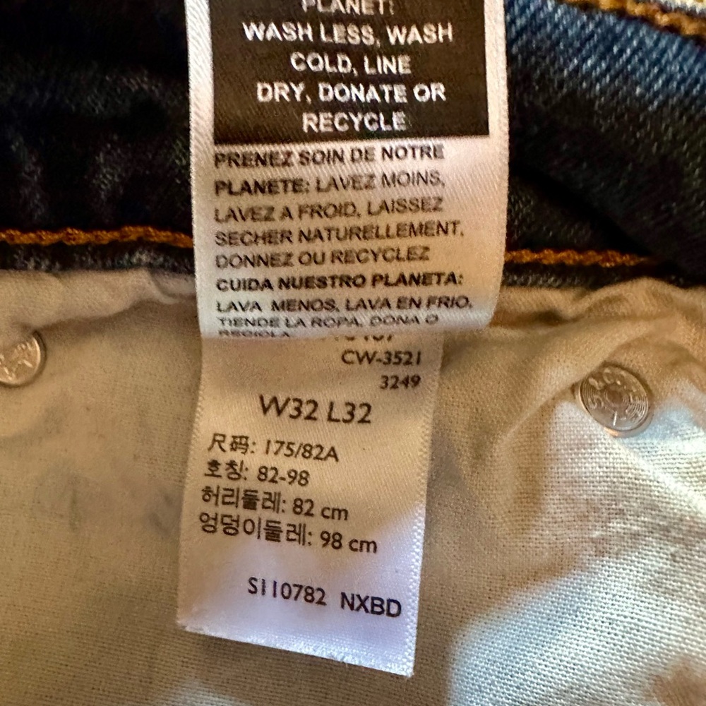 Denizen from Levi's Men's Straight Jeans in Deep Blue - Picture 5 of 5